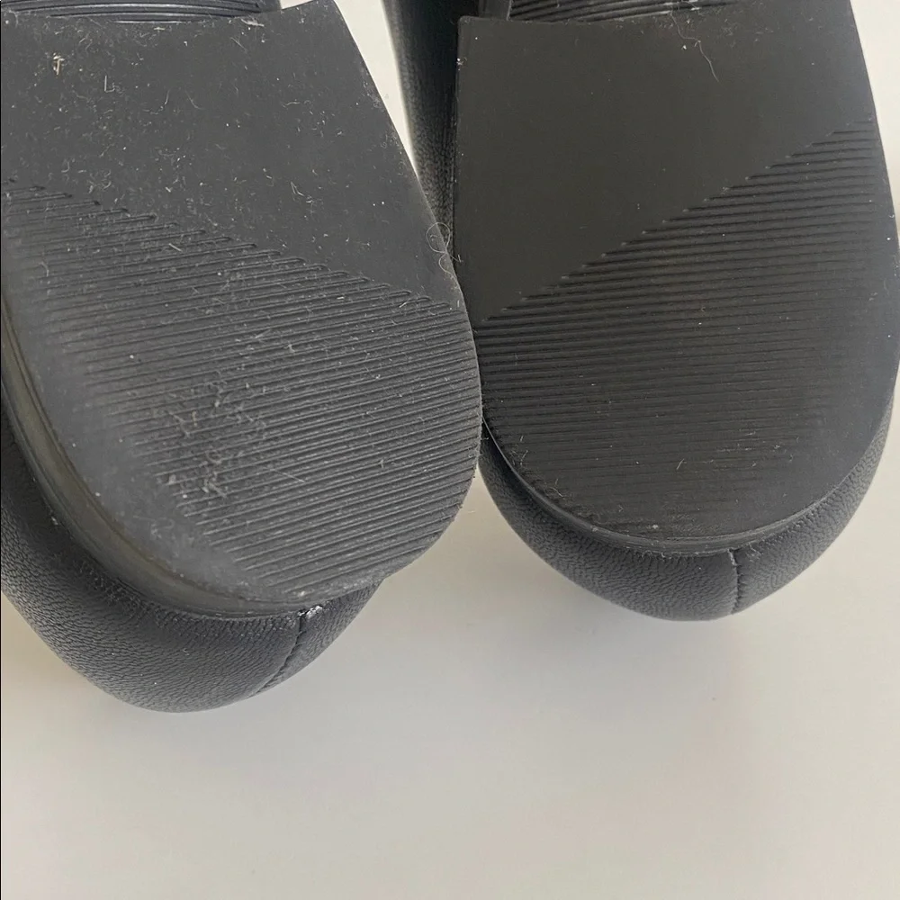 Naturalizer Black Leather Loafers - Picture 11 of 14